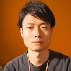 堀 龍介